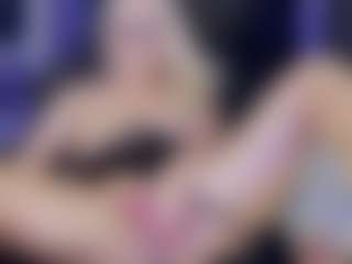 Tania44b's Live Sex Cam Show