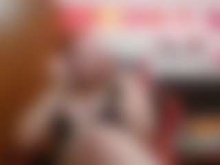 saray-extrovert's Live Sex Cam Show