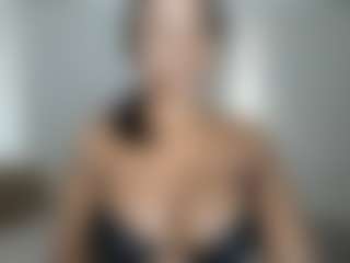 Live cam show with ebonydreamiin - Rub on fapnchat