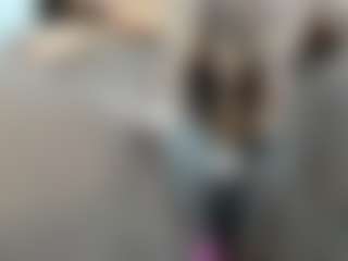 Live cam show with ebonydreamiin - Fit on EXY