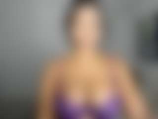 Live cam show with ebonydreamiin - Creamy on fapnchat