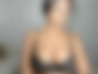 Live cam show with ebonydreamiin - Kinky on Streamer API