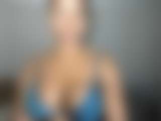 ebonydreamiin's Live Sex Cam Show