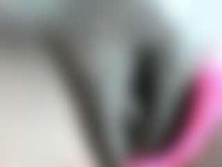 Live cam show with ebonydreamiin - Rub on eurowanks.com