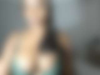 ebonydreamiin's Live Sex Cam Show