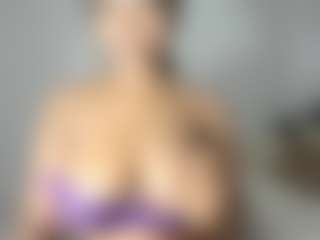 ebonydreamiin's Live Sex Cam Show