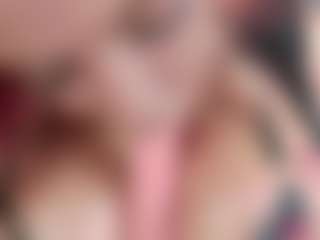 Nia Harriss's Live Sex Cam Show
