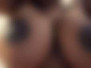 Nia Harriss's Live Sex Cam Show
