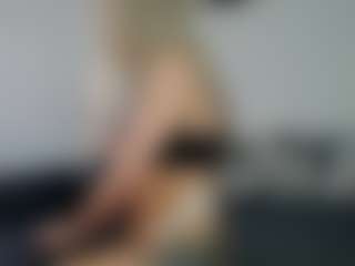 Diana-Lambert's Live Sex Cam Show