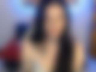 Live-Cam-Show mit Nahomy-Summers - Role auf Camsoda