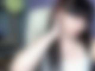 Live cam show with NinaFlawlees - Hairy Pussy on Gym Cam Girls