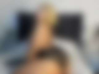 Live cam show with Kourtney Lee - BBW on Gym Cam Girls