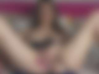 LoriMineli's Live Sex Cam Show