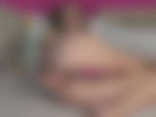 LoriMineli's Live Sex Cam Show