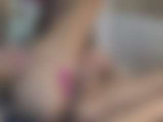 LoriMineli's Live Sex Cam Show