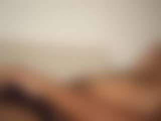 uEllswNMoorn's Live Sex Cam Show