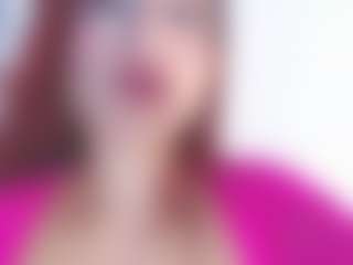 Live cam show with Ashly-Roberts - Toys on Livezox