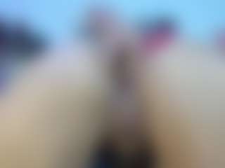 Live cam show with Emmily Giraldo - Grey on boobsie.com