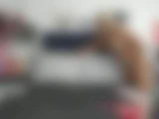 Live cam show with Emmily Giraldo - Grey on thefappeningchat.com