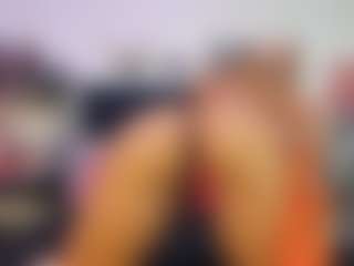 Live cam show with Emmily Giraldo - Grey on TeamSkeetLive