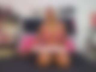 Live cam show with Emmily Giraldo - Grey on instabang