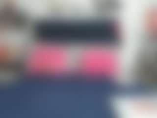 Emmily Giraldo's Live Sex Cam Show