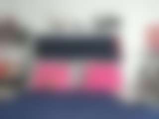 Live cam show with Emmily Giraldo - Grey on Streamer API