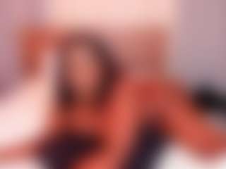 Live cam show with violett-gomez - Black Squirt on Camsoda