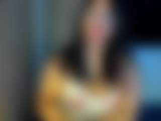Live cam show with iriss-25 - Double Penetration on Uber Horny