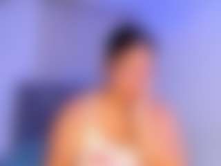 Live cam show with iriss-25 - Double Penetration on intimatelivegirls.com