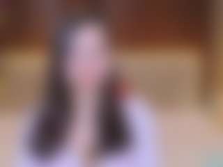 Live cam show with JasmineAsha - Living Room on AdultVida.com