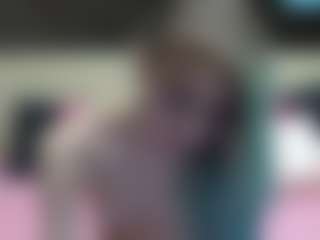 Luxskye's Live Sex Cam Show