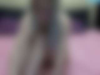 Luxskye's Live Sex Cam Show