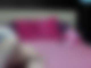 Luxskye's Live Sex Cam Show