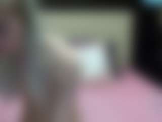 Luxskye's Live Sex Cam Show