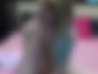 Luxskye's Live Sex Cam Show