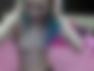 Live cam show with Luxskye - Glasses on https://playwithruby.com