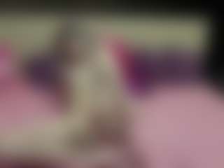 Luxskye's Live Sex Cam Show