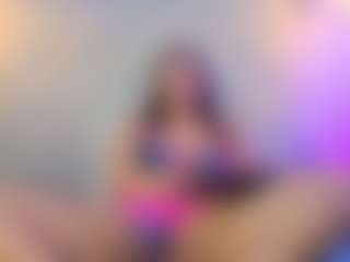 Live cam show with violetasimonz - Solo on Camsoda