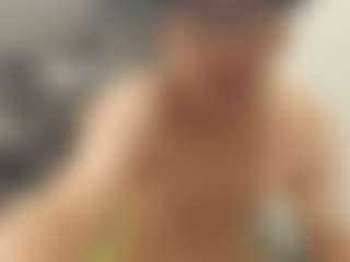 cumzzz2012's Live Sex Cam Show