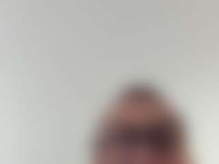 cumzzz2012's Live Sex Cam Show