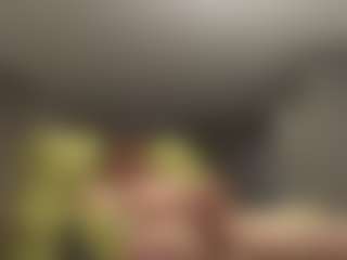 cumzzz2012's Live Sex Cam Show