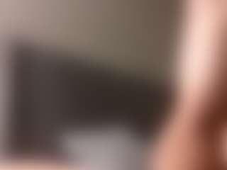 cumzzz2012's Live Sex Cam Show