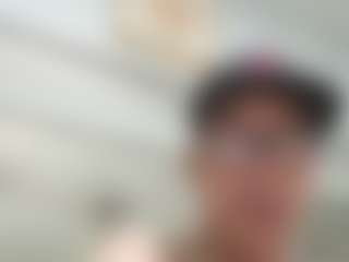 cumzzz2012's Live Sex Cam Show