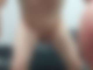 cumzzz2012's Live Sex Cam Show