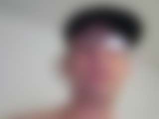 Live cam show with cumzzz2012 - Blowjob on Soda Cam