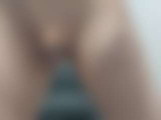 cumzzz2012's Live Sex Cam Show
