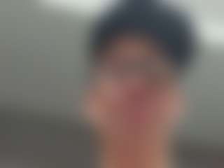 cumzzz2012's Live Sex Cam Show