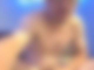 cumzzz2012's Live Sex Cam Show