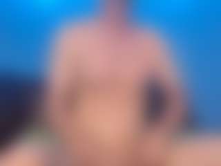 cumzzz2012's Live Sex Cam Show